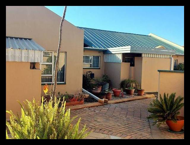 2 BEDROOM SIMPLEX FOR SALE IN TERENURE